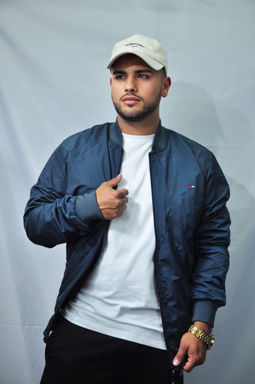 🔥 Chaqueta Tommy Clásica 👕 | Elegancia que Nunca Pasa de Moda